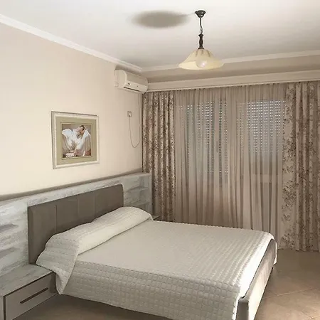 Lyden 호텔 3*