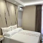 Lyden Golem (Tirana)