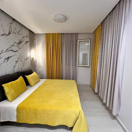 Lyden Hotel 3*