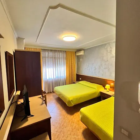 Lyden Hotel 3*